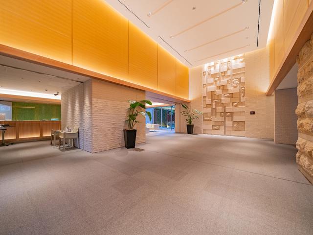 ロビー  寫(xiě)真撮影日：2025-11-30