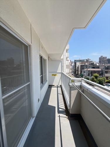 バルコニー　２０２５年８月撮影