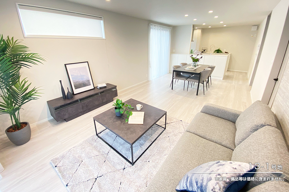 トリヴェール和泉はつが野メグリエコート(本店木造住宅事業部)(分譲住宅)