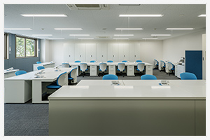 岡山事業(yè)所：事務(wù)室