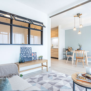 |INITIA LINE| イニシア獨(dú)自の空間設(shè)計(jì)と、暮らす家族の目線で住まいを仕立てるリノベーションマンション。